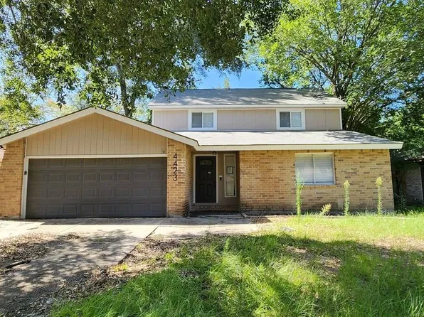 4423 Burkegate Dr, Spring, TX 77373