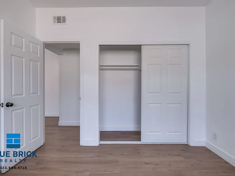 5312 Corteen Pl #16 — Photo 27