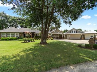 209 Lakeview Cir, Eustace, TX 75124