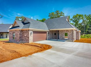 100 Michael Dr, Beebe, AR 72012
