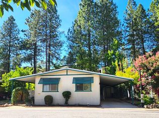 10157 Grinding Rock Dr, Grass Valley, CA 95949