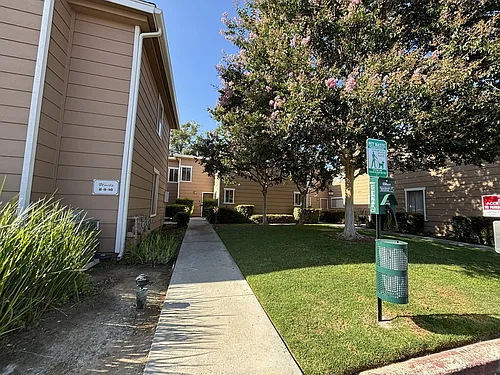 620 W Lambert Rd #9 Photo 1 620 W Lambert Rd #9 Photo 1
