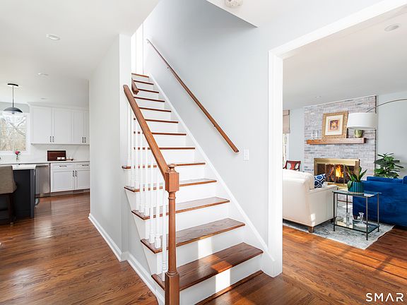 4th image of 33 Cardinal Road