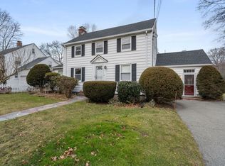 21 Lantern Ln #21, Newton Center, MA 02459