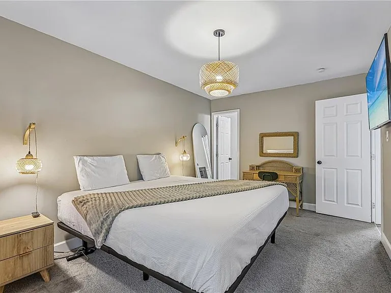 3898 Skidmore Dr — Photo 42