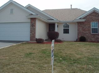 12408 Barberry Dr, Winnebago, IL 61088
