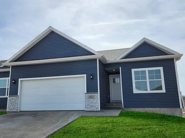 613 Maddie Ln, Tiffin, IA 52340