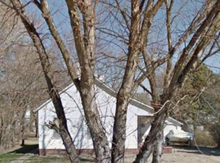 120 N 2nd St, Lindsborg, KS 67456