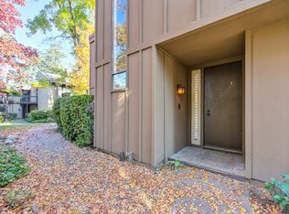 713 Woodside Ln E UNIT 1, Sacramento, CA 95825