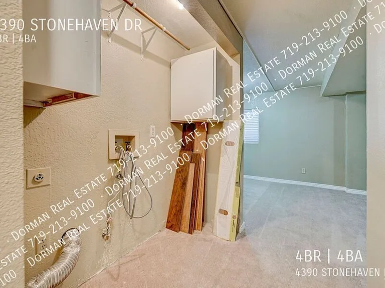 4390 Stonehaven Dr — Photo 21