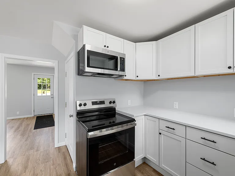 121 Cooper St — Photo 10