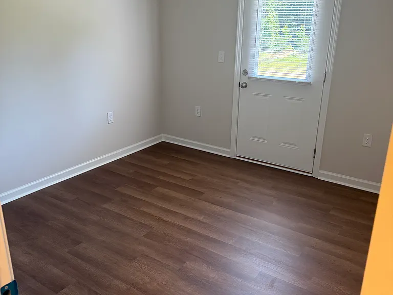 156 Baker Rd #B — Photo 7
