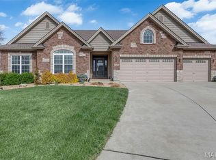 112 Auburn Trace Pointe Point, Saint Peters, MO 63376