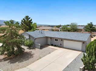 7312 Pechora Dr NE, Rio Rancho, NM 87144