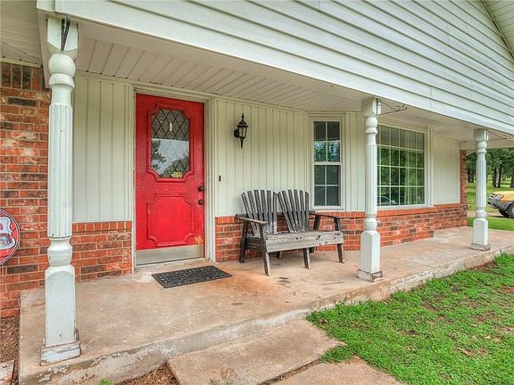 5th image of 10912 Blueberry Dr