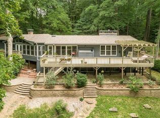 5 Arrowhead Estates Ct, Chesterfield, MO 63017