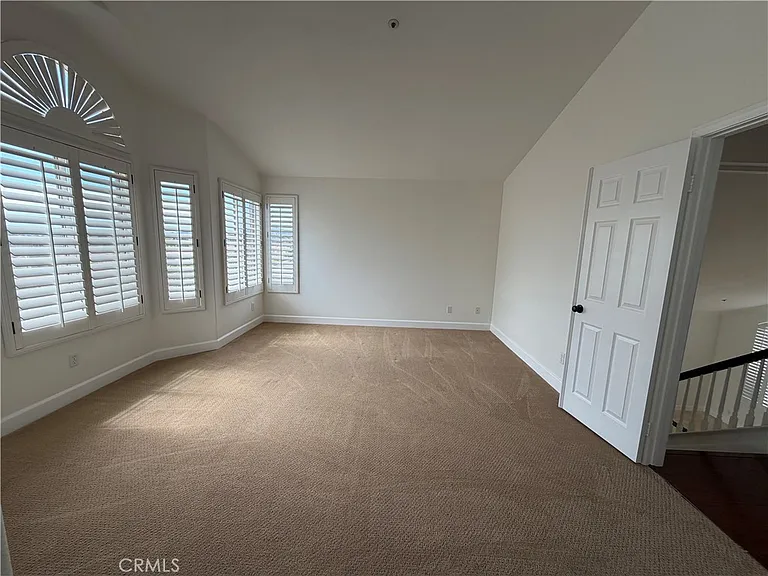 15 Field Point — Photo 19