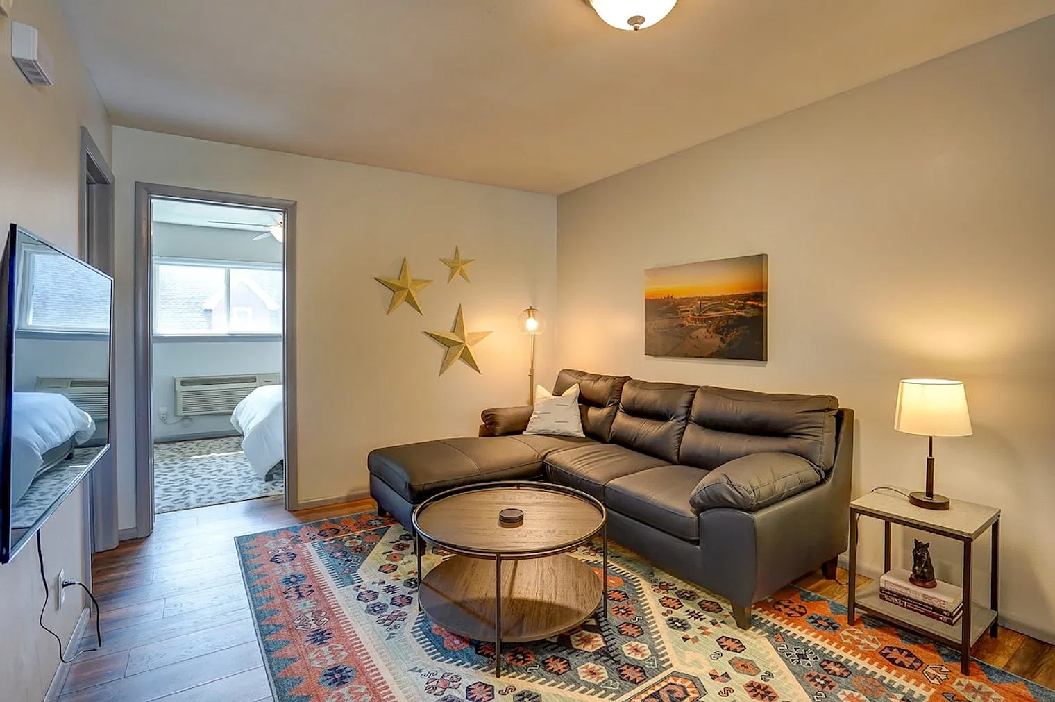 1 bed, 1.0 bath, 441 sqft, $1,863 — Photo 1