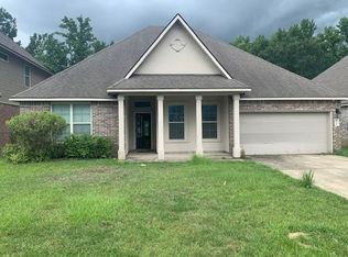 2126 Greenfield Ave, Zachary, LA 70791