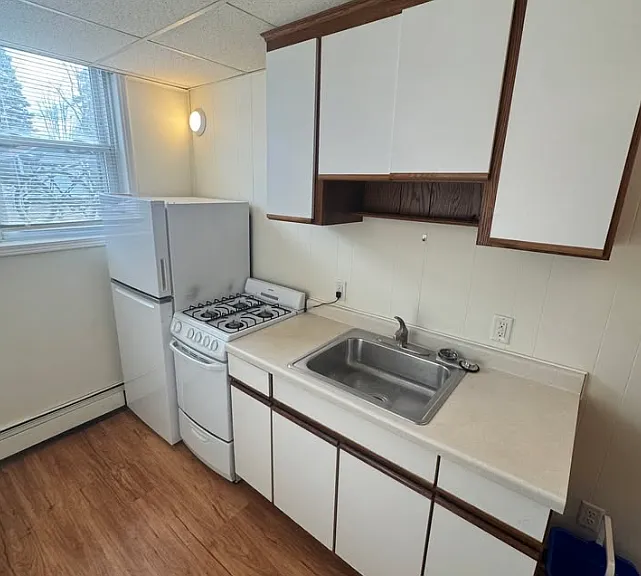 2082 Como Ave — Photo 21