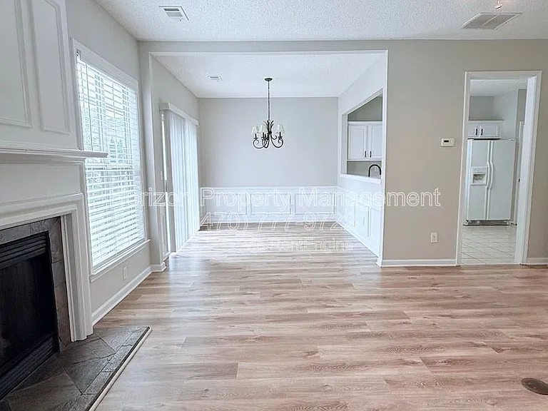 2425 Elkhorn Ter #30 — Photo 4