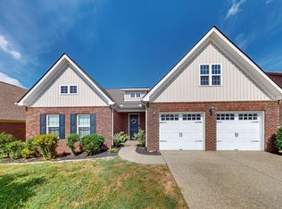 171 Meandering Dr, Lebanon, TN 37090
