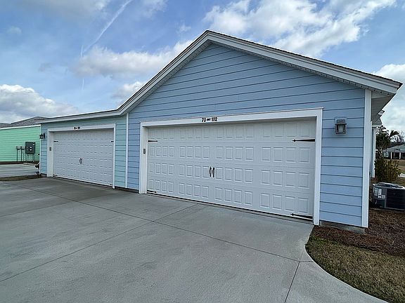 2 car Garage with Epoxy floo