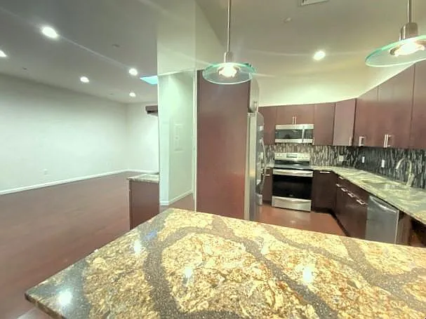 415 New York Ave #3A — Photo 3