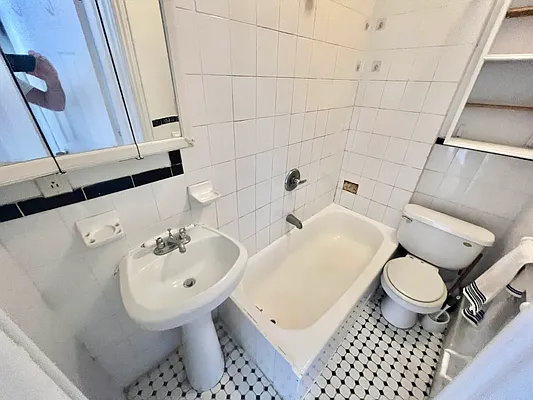 Rented by Prospect Heights Realty, Corp. | media 42