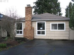 5933 N Superior St, Portland, OR 97203