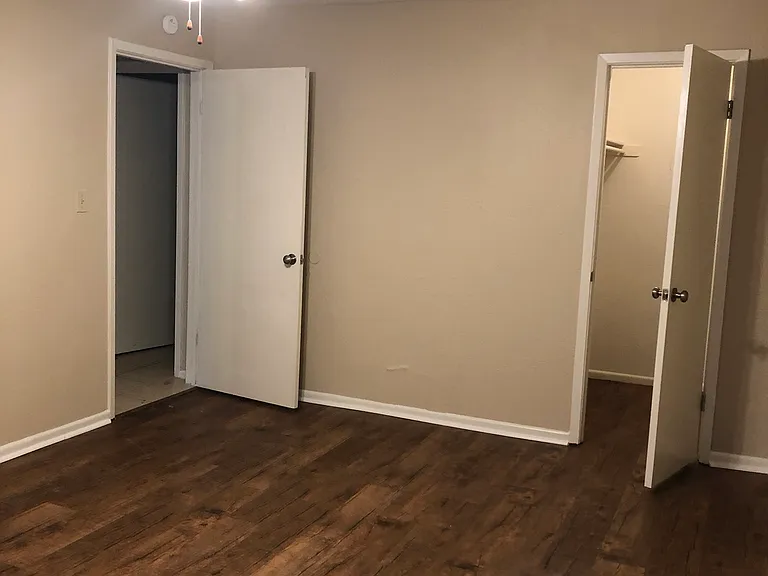 609 Sherwood Dr #G — Photo 15