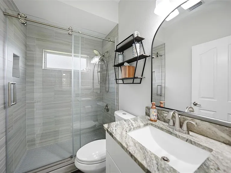 2880 Vogler Ln — Photo 24