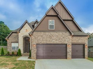 9716 Hickory Heights Dr, Sherwood, AR 72120