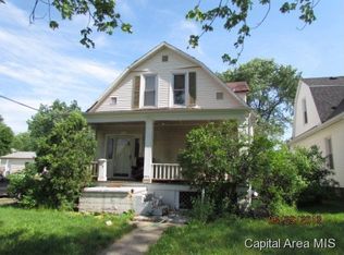 1051 W Calhoun Ave, Springfield, IL 62702