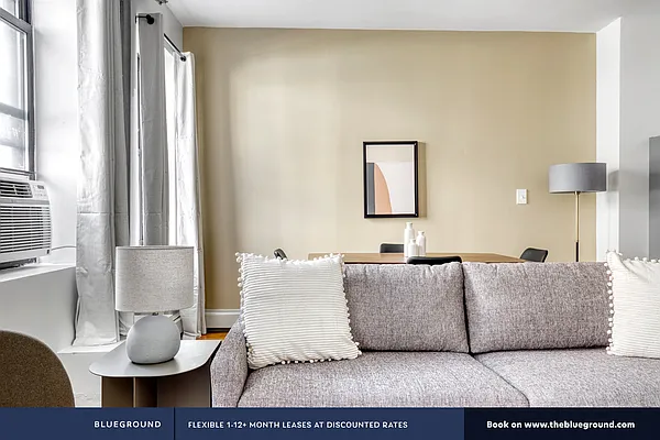 Rented by The Blueground | media 18