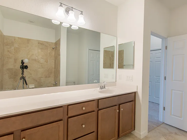 20450 Lagente Cir — Photo 20