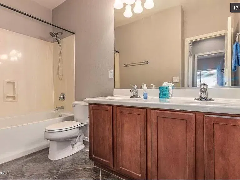 28518 N 26th Dr — Photo 15