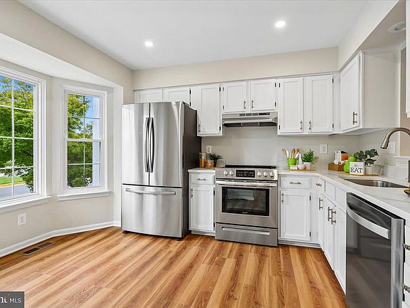 4th image of 11293 Kessler Pl