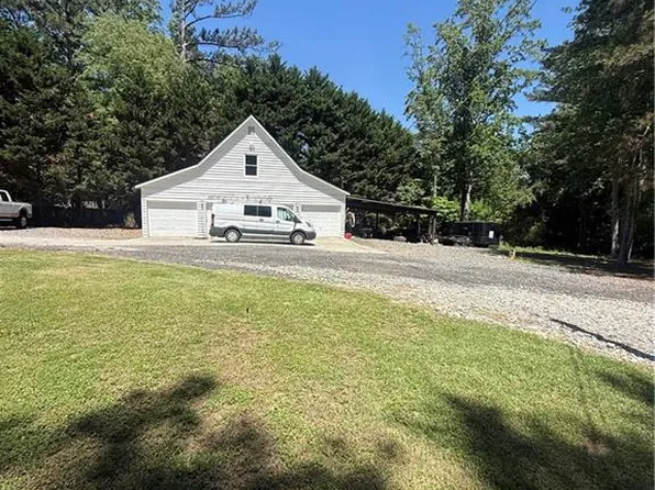 185 Holland Rd, Dallas, GA 30157