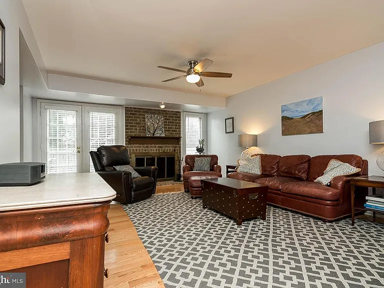 20742 Highland Hall Dr — Photo 4
