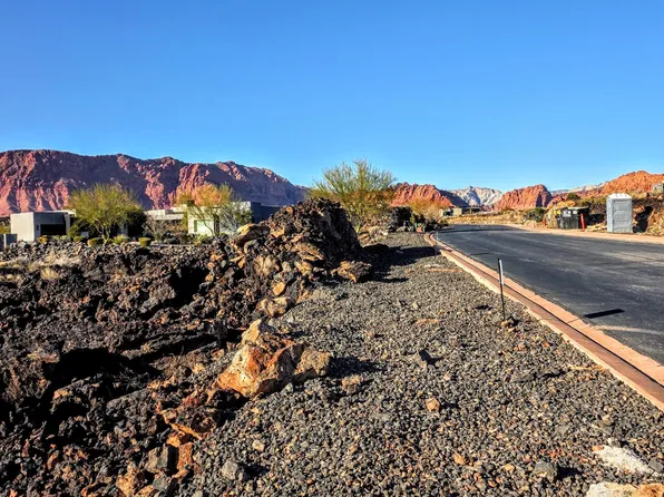 2427 N Tacheene Dr, Saint George, UT 84770