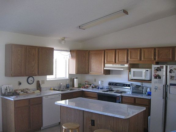 Kitchen with Island