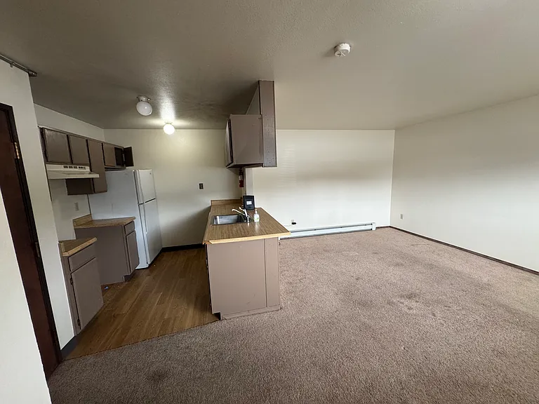 4131 Florina St #8 — Photo 2