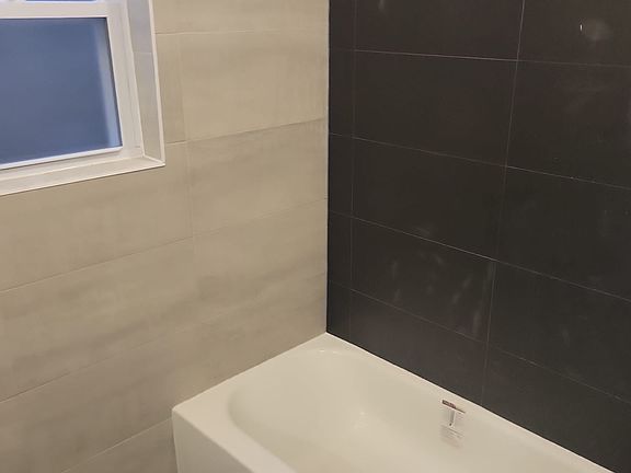 4th image of 79 Stuyvesant Ave #11E