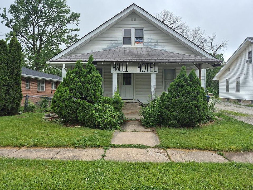 1st image of 916 S Halliburton St