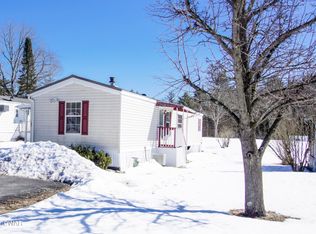 121 Green Meadow Ct, Milford, PA 18337