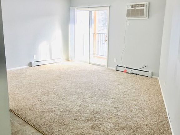 4th image of 18594 Gary St NW #27