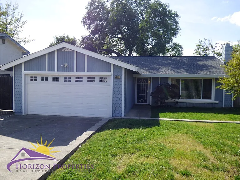 7928 Garry Oak Dr — Photo 1