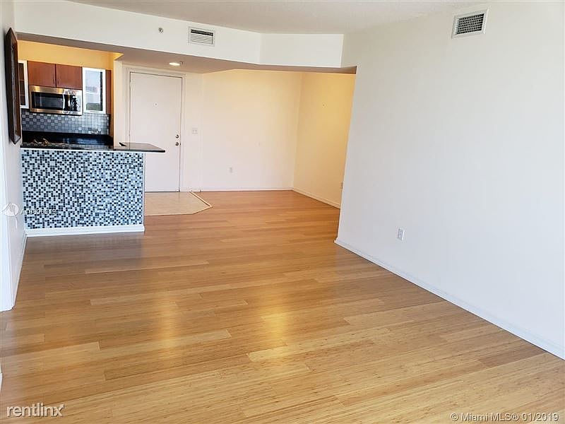 1st image of 2775 NE 187th St APT 612