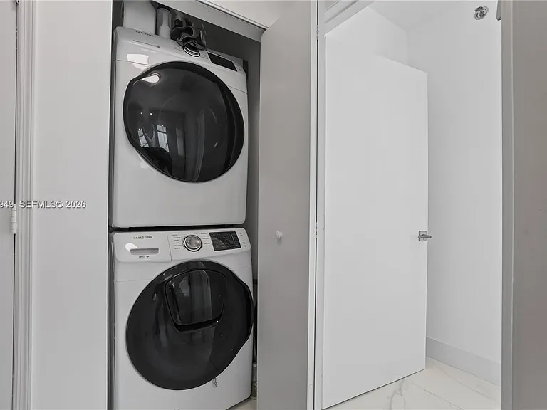 950 Brickell Bay Dr #4101 — Photo 19